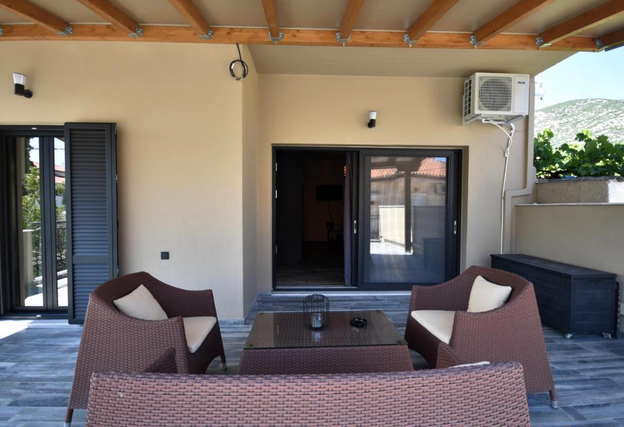 Artemis Apartment Агрия Экстерьер фото